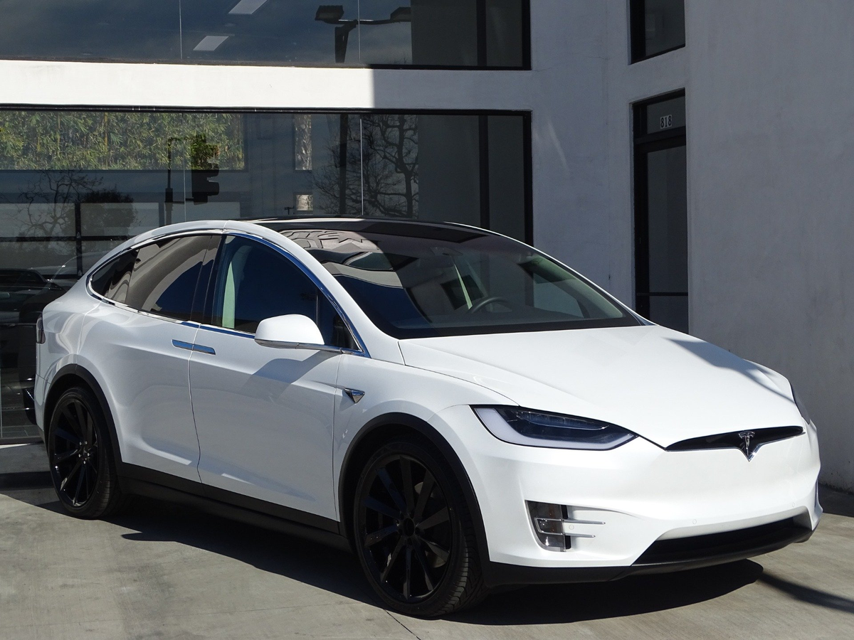 Tesla Model X. Фото: hdpic.club