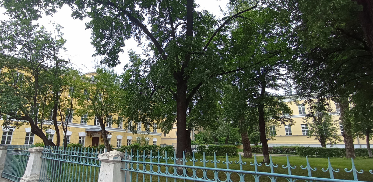 Улица Достоевского. Музейный комплекс "Московский дом Достоевского". Здесь и далее фото автора и(или) из личного архива автора, если не указано иначе.