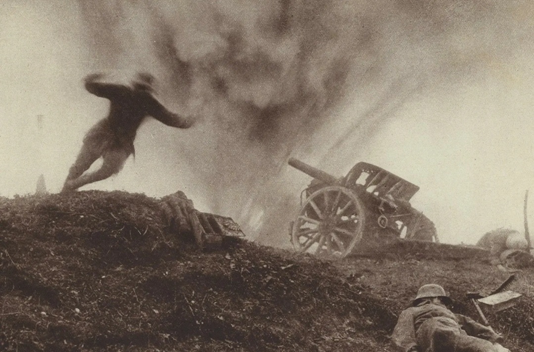 Война во всей своей красе... Вверху немцы, внизу - французы... Оба фото из открытых источников...