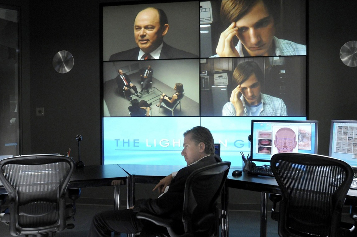 Фрагмент из сериала “Обмани меня”. 