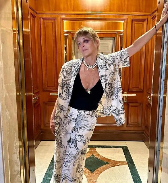    Шэрон Стоун