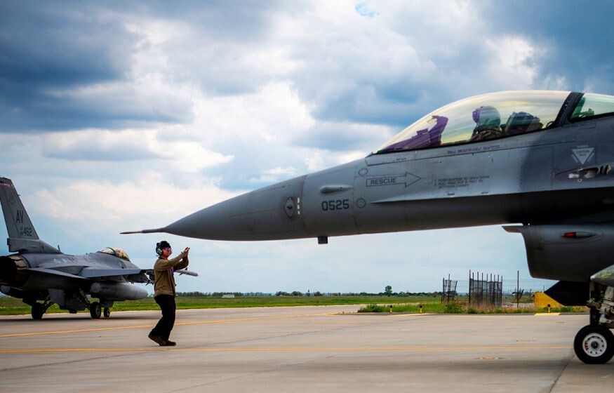    «Все западное оружие опасно»: депутат о появлении F-16 на Украине