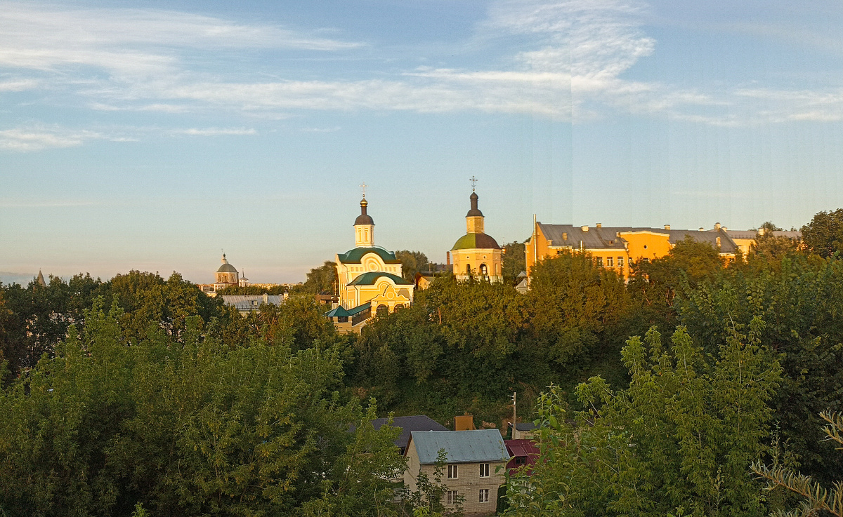 Вид со смотровой площадки на улице Коненкова