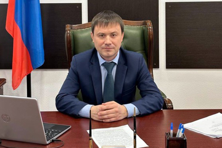    В АП РФ одобрили кандидатуру Азата Гильмутдинова на должность председателя Верховного суда Татарстана.   
Фото: пресс-служба Зеленодольского горсуда