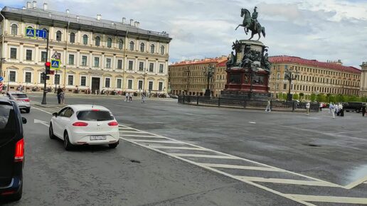 Экскурсия на ретро автобусе ЗИС-8