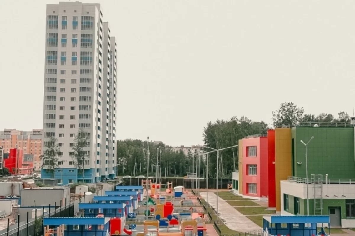    Новый дом на Глухарской улице, сданный в конце 2023 года.