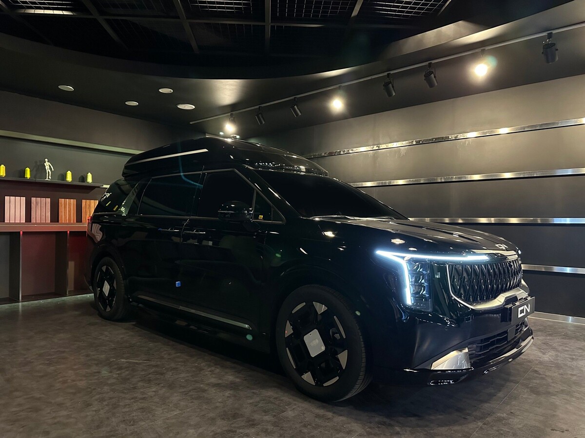 Kia Carnival 2024 года