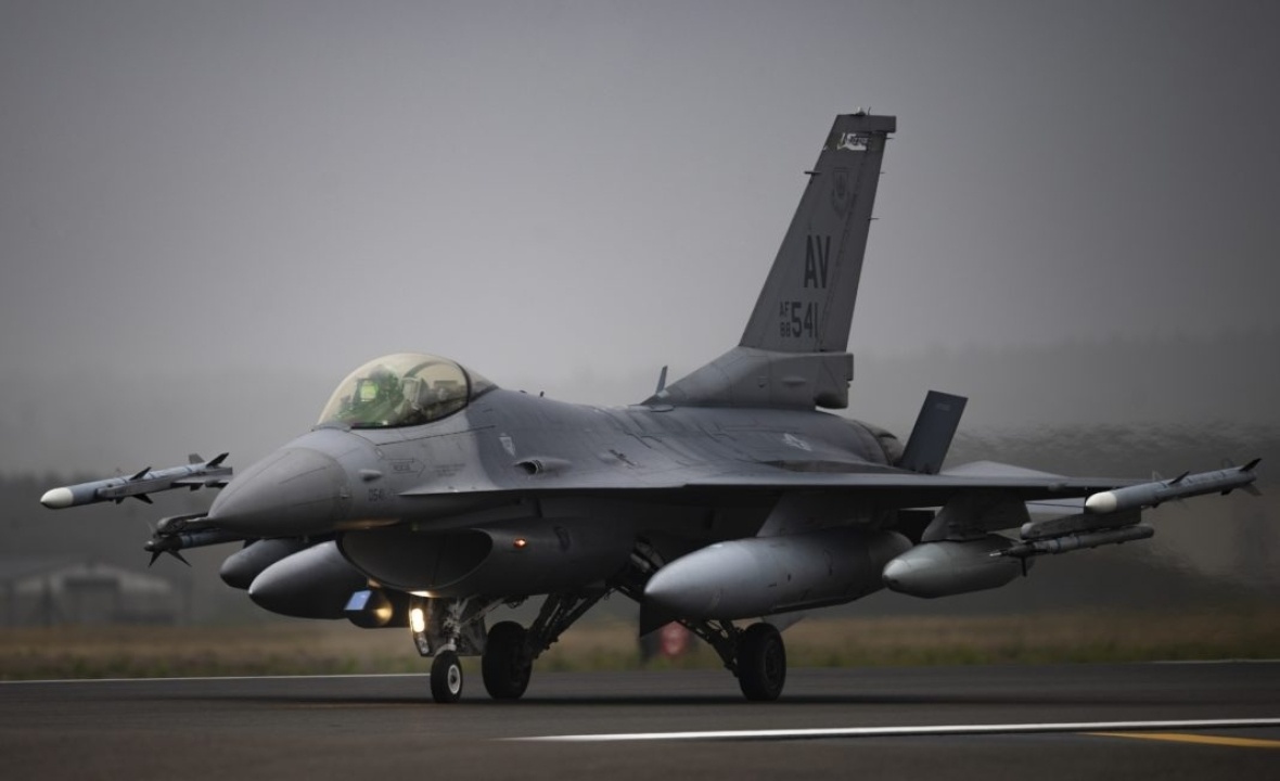    Военный эксперт Ньюдик: часть переданных ВСУ F-16 будет базироваться в Европе
