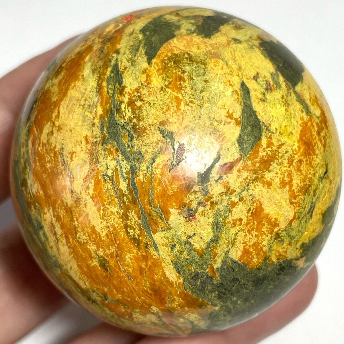 Яшма шмелиная (аурипигмент)