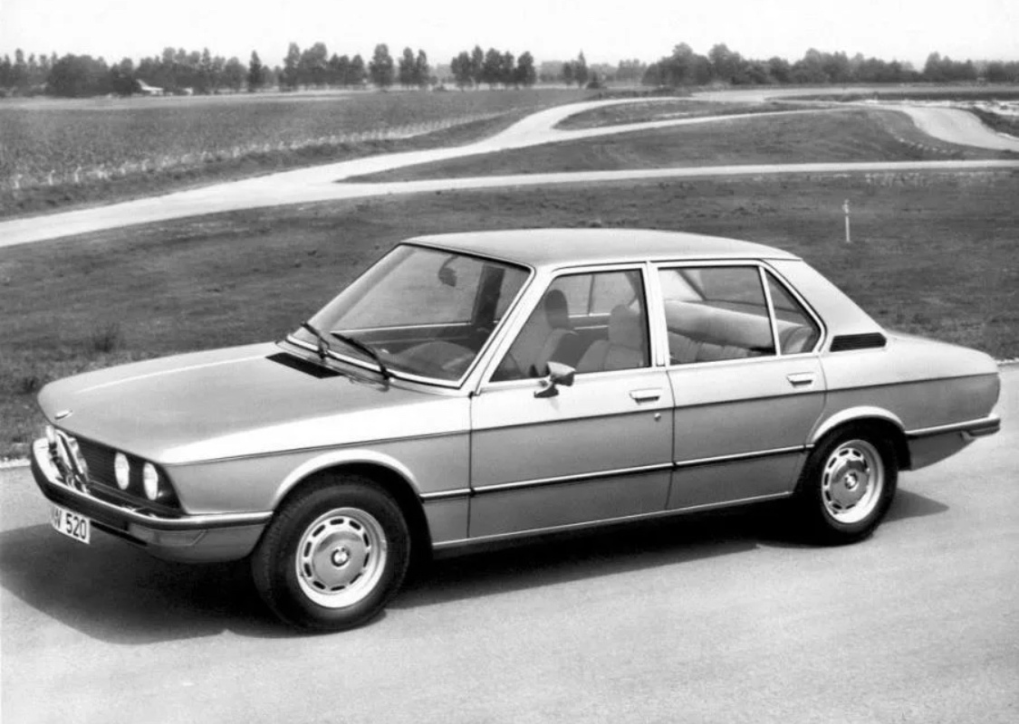 BMW 525