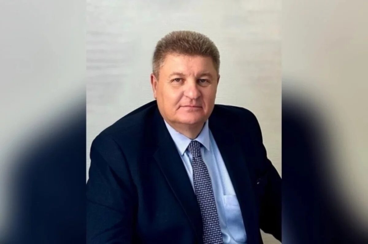    Агроном Андрей Панкратов занял пост главы Угловского района