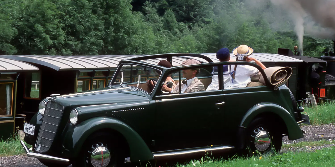 В чём принципиальное отличие кабриолета от родстера и фаэтона