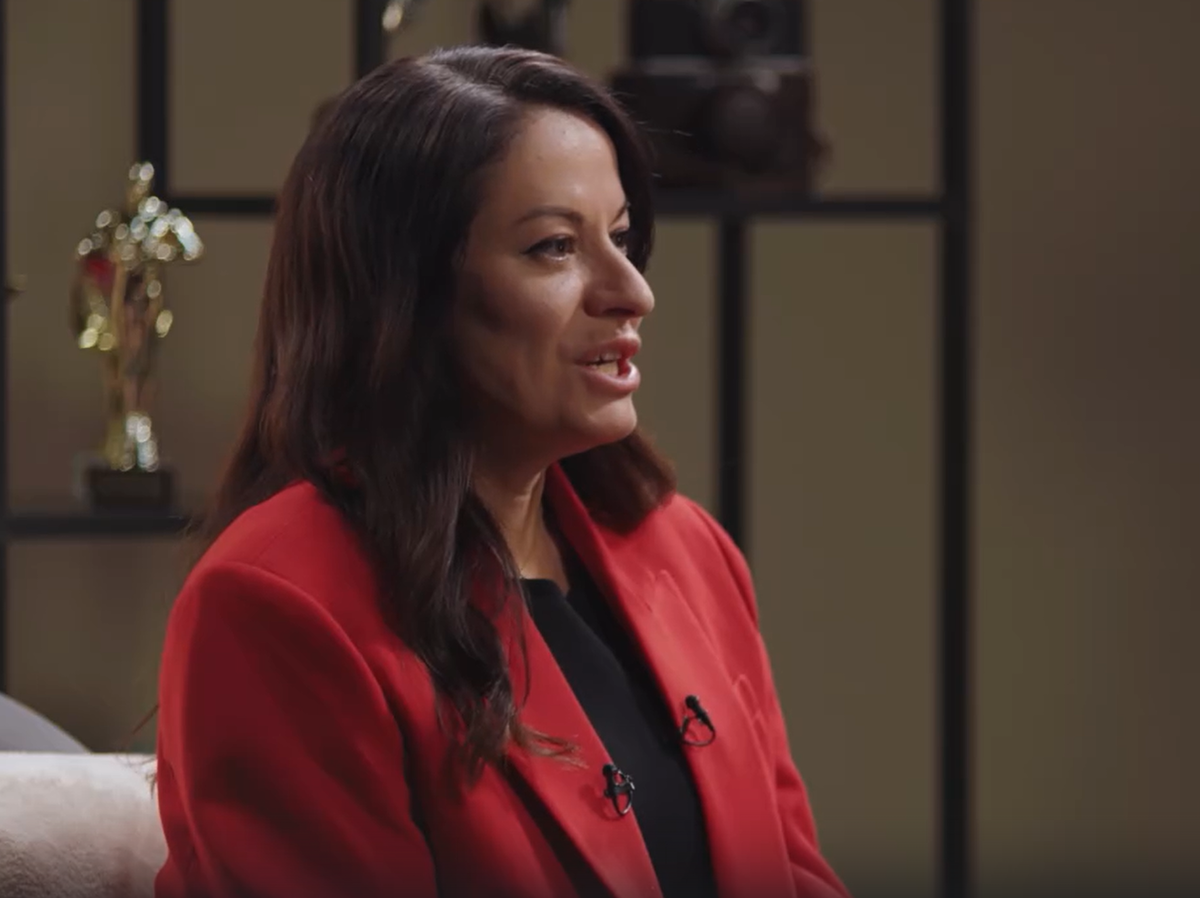 Кадр из шоу "Звезды в джунглях" 