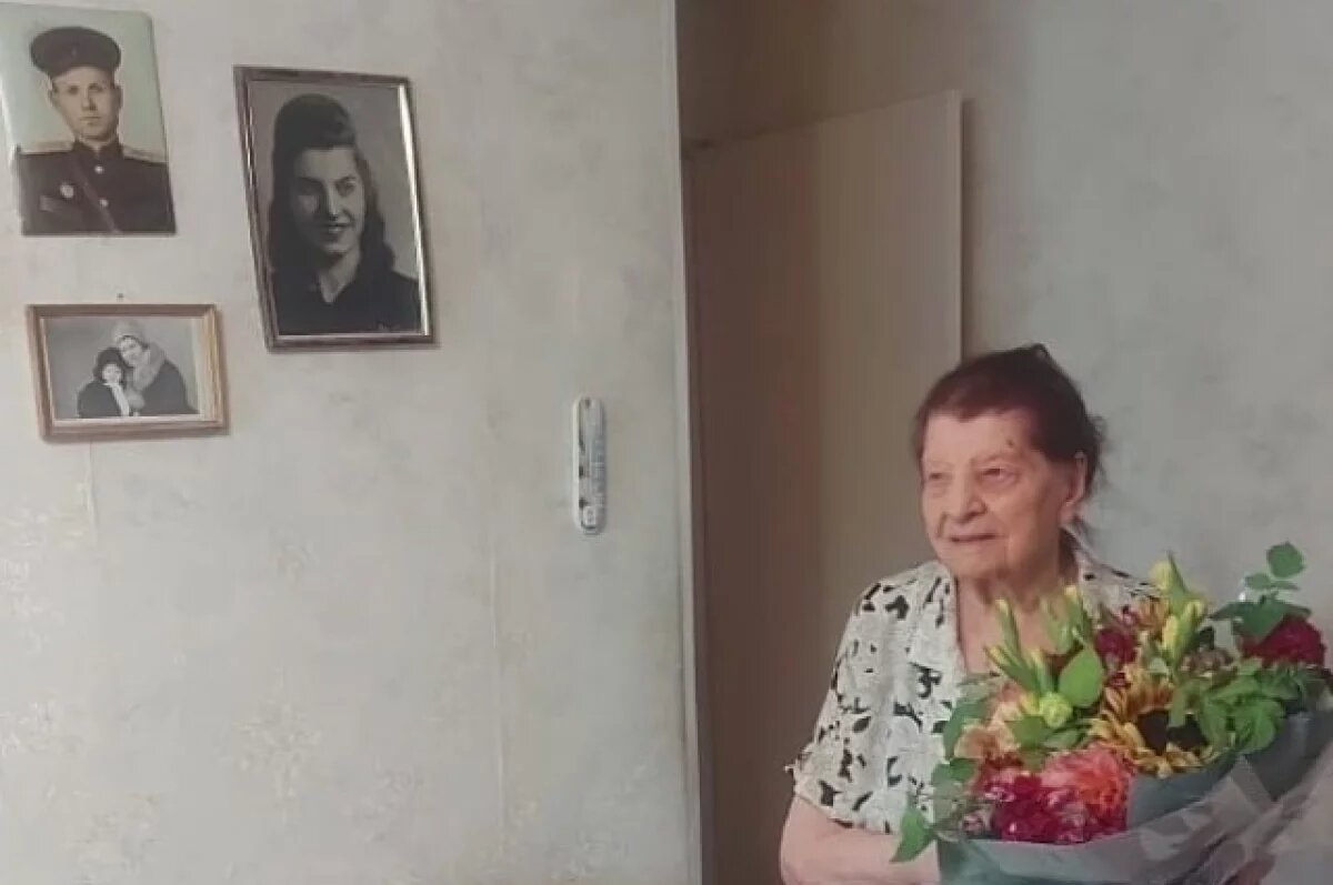    Вековой юбилей отметила жительница Воронежа Анна Гриценко