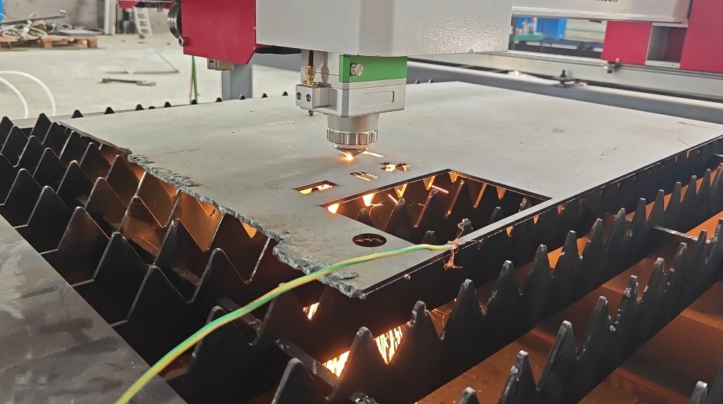 Портативный лазерный резак