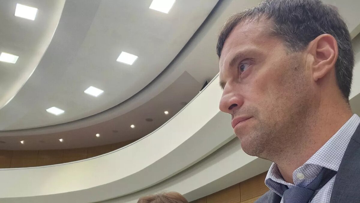     Источник: Эдуард Исаков