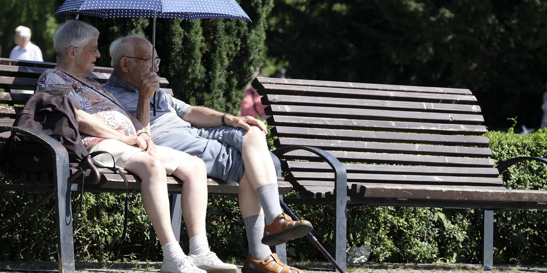 Пенсия будет достойной, если заранее проконтролировать моменты, от которых зависит её размер