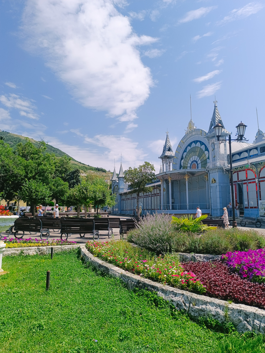 Парк "Цветник", Лермонтовская галерея