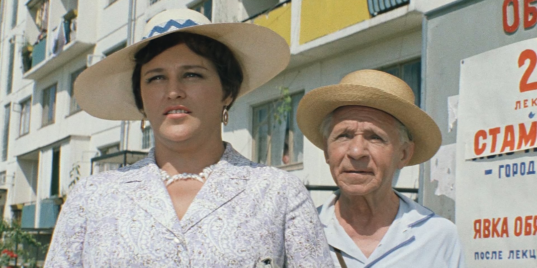 Мстительный Гайдай: как режиссер увековечил неприязнь к Нонне Мордюковой в «Бриллиантовой руке»