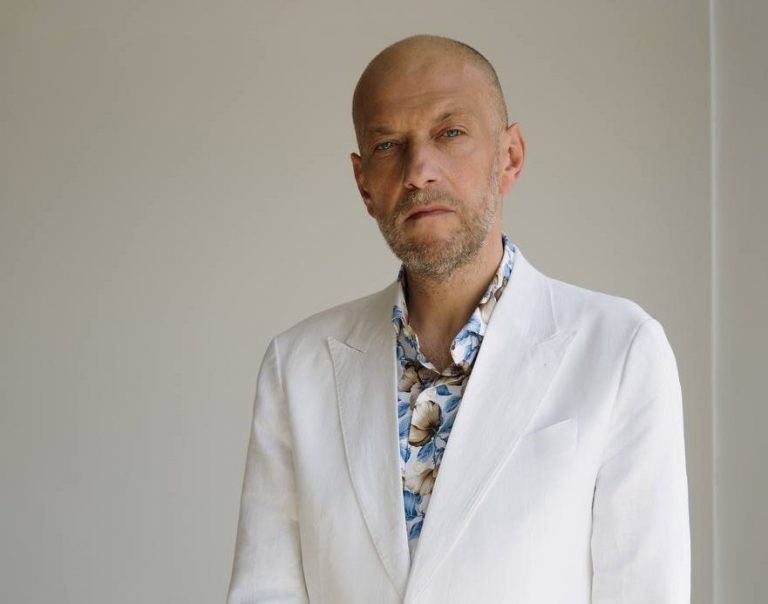    На фото Дмитрий Лапатин