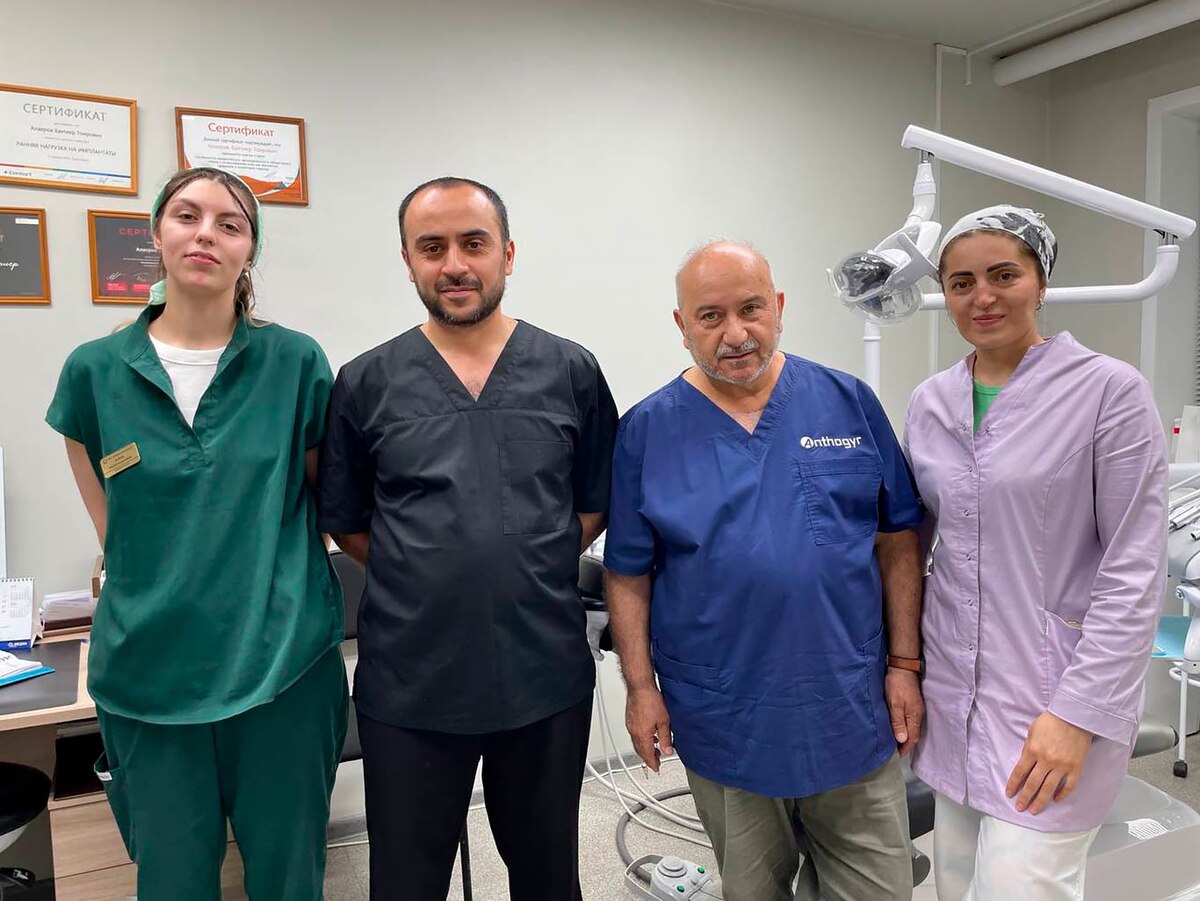 Дружный семейный коллектив.