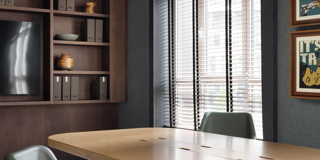 Офис для важных и приватных встреч