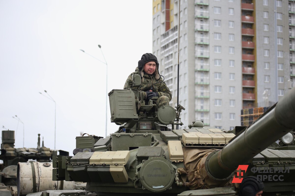 Контрактники будут получать единовременные выплаты в 400 тысяч рублей.  Фото: ФедералПресс / Ольга Юшкова