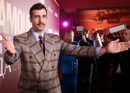    В Санкт-Петербурге на музыкальном фестивале выступит Иван Ургант под вымышленным именем