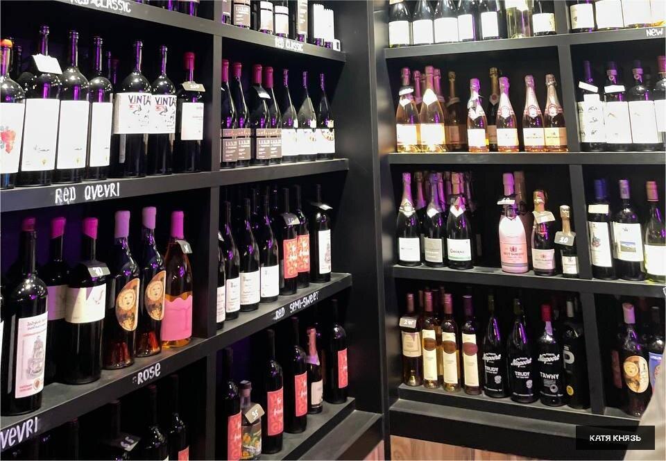 Винный бар в Тбилиси 