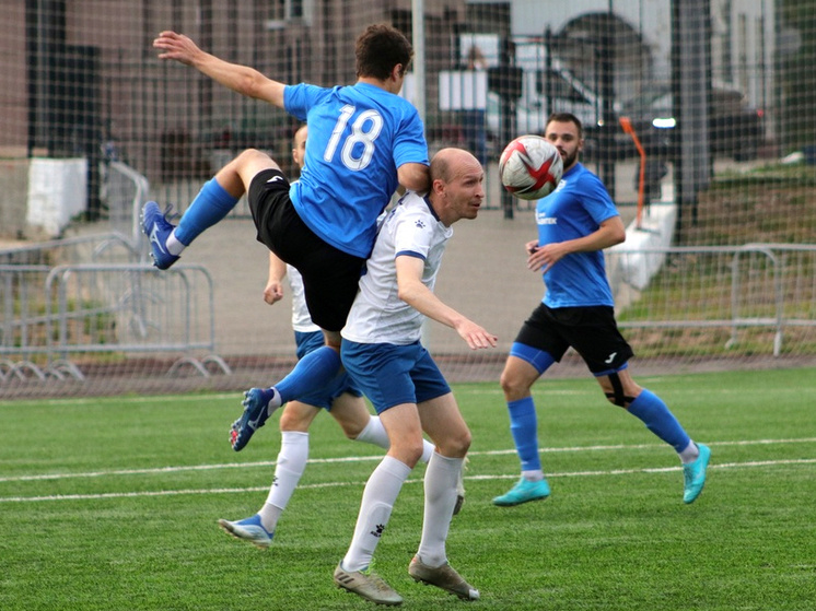     Фото: ФК «Факел» (Киров).