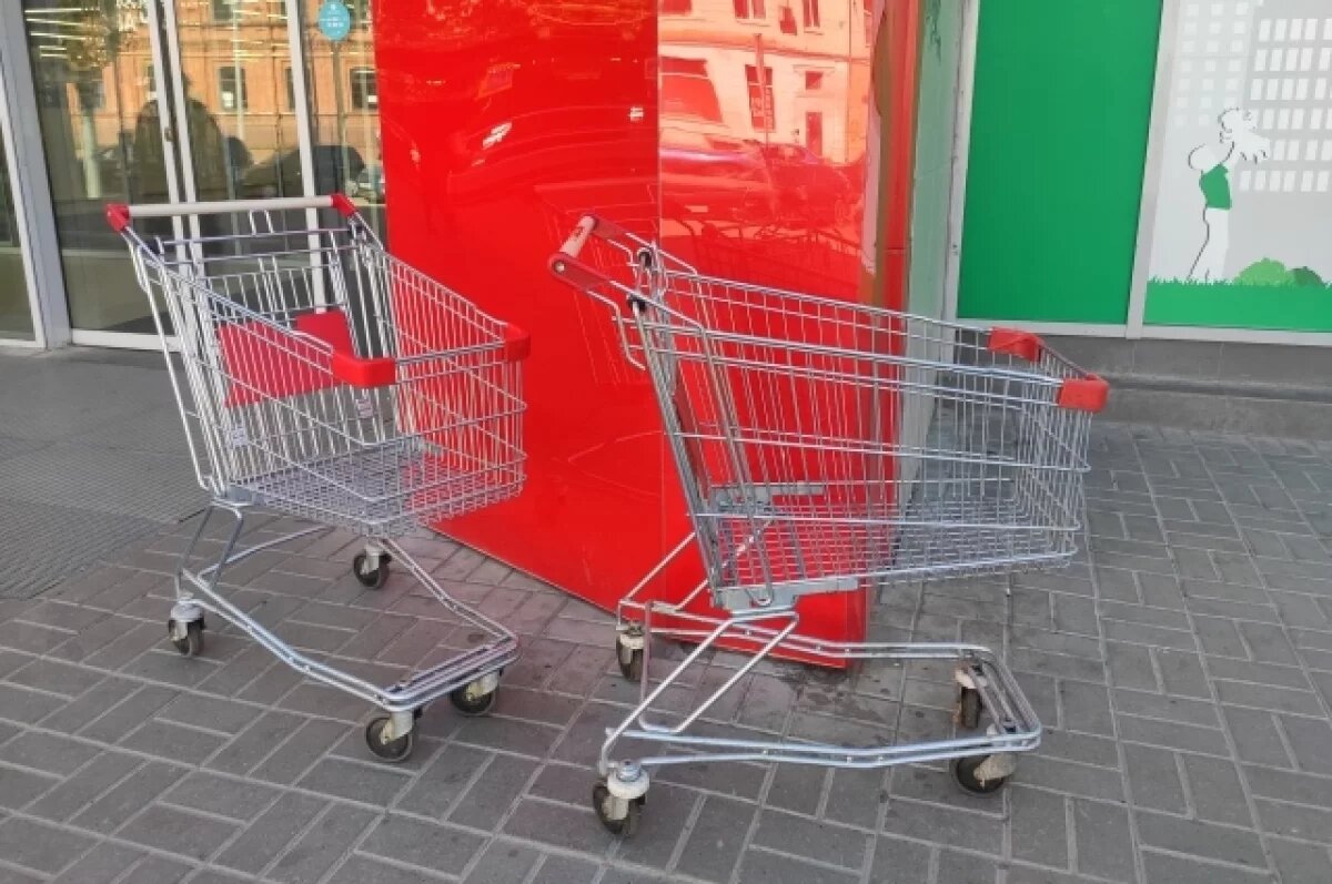    Житель Петрозаводска взял товары из магазинов на 15 тыс. рублей