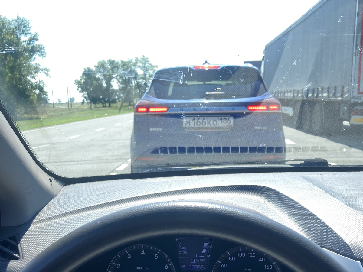 Очередь на автомобильном пункте пропуска «Казанское»