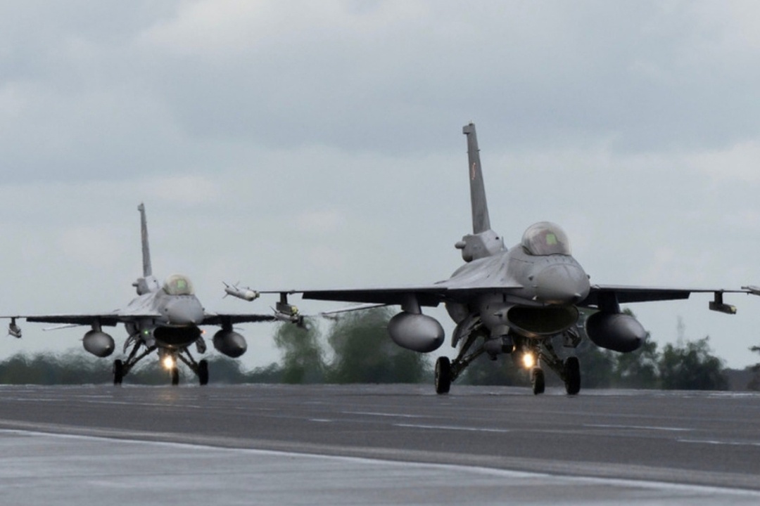    NYT: США намерены направить боевую авиацию на Ближний Восток для защиты Израиля