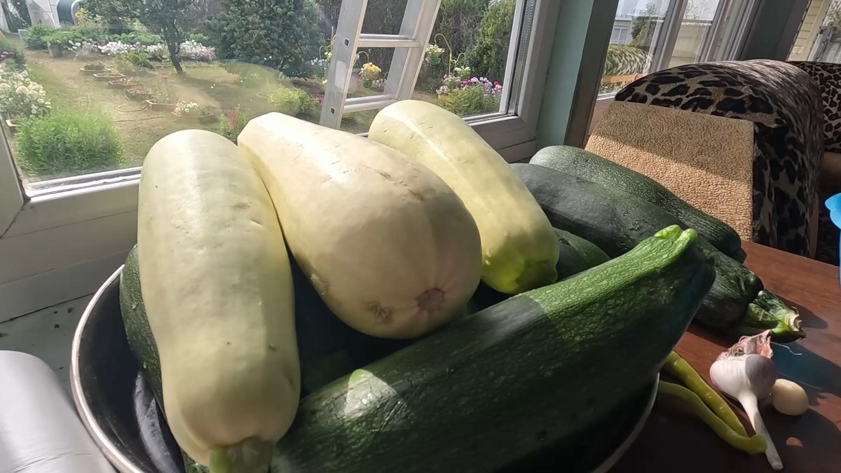 Наши красавцы.