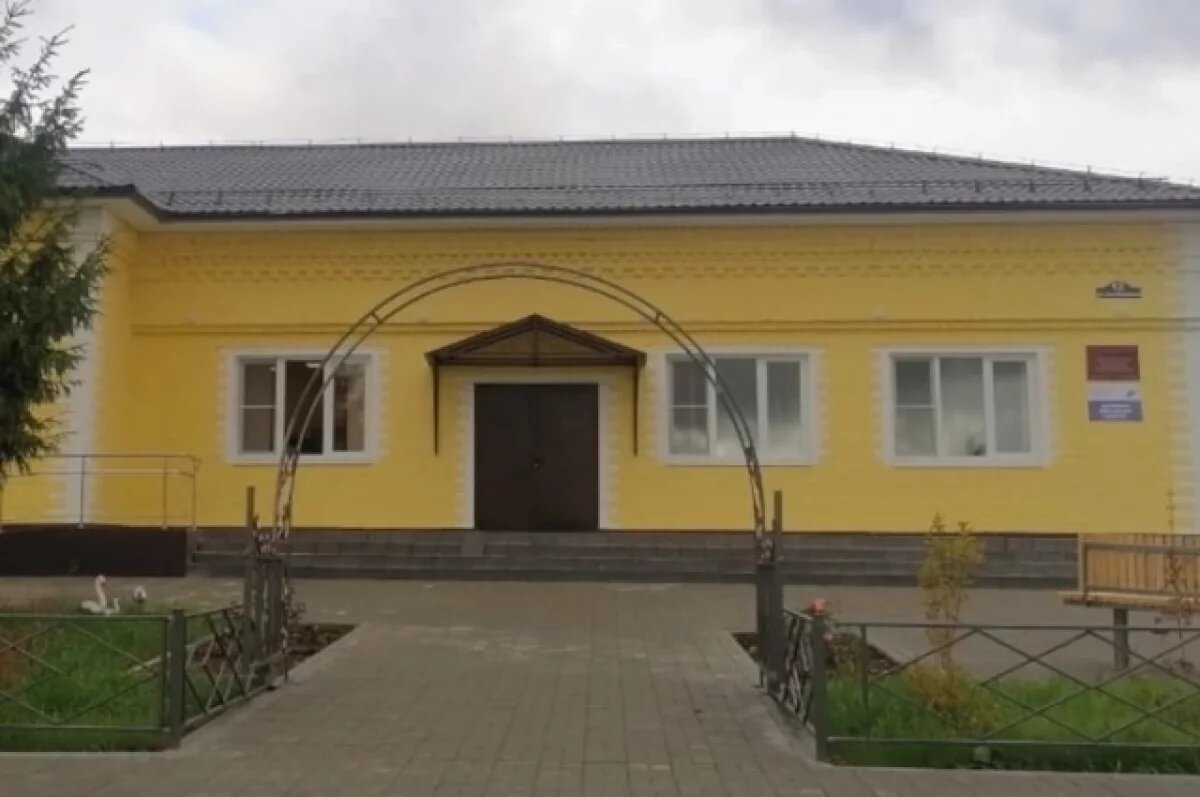    В селе Долгое Калужской области отремонтировали здание дома культуры