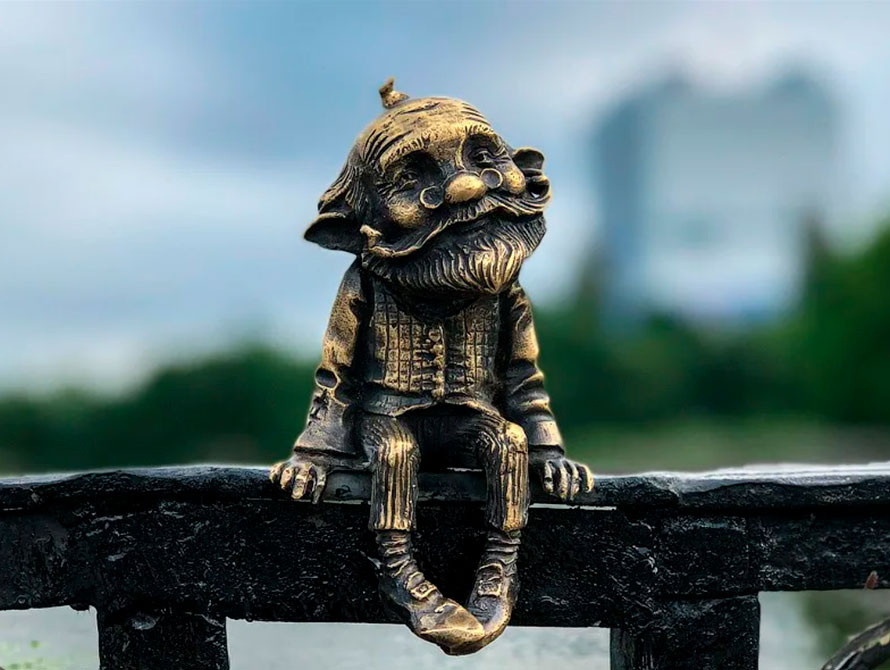 Грустный задумчивый хомлин. Хомлин антошка в калининграде. Хомлин уля в калининграде. Новый хомлин. Грустный задумчивый хомлин.