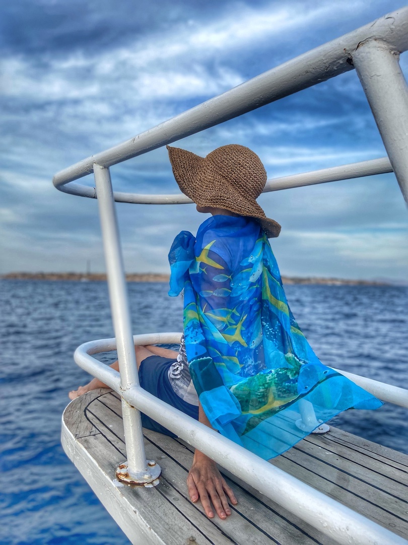 Любуюсь на Красное море.