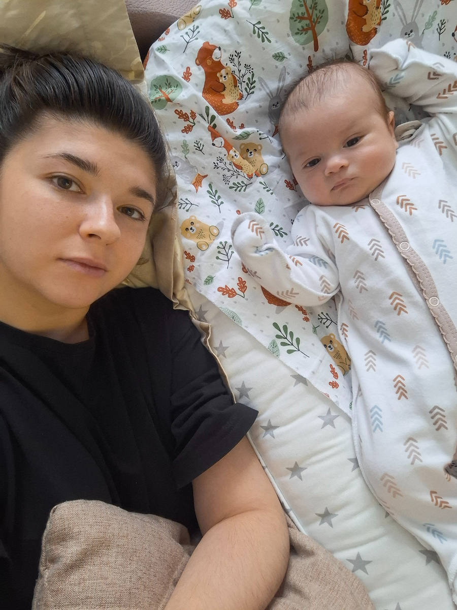 Только проснулись