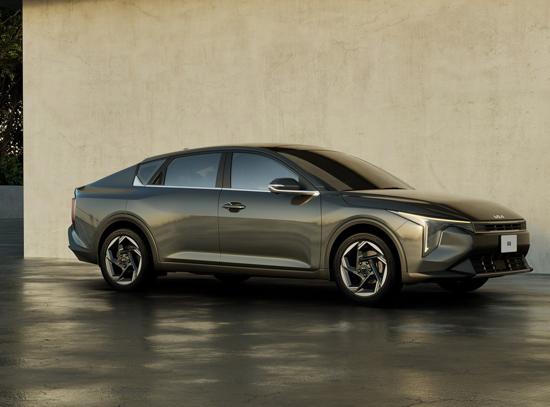 Kia K4 