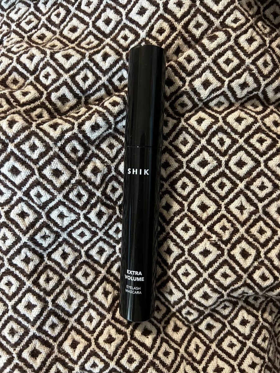 SHIK extra volume eyelash mascara