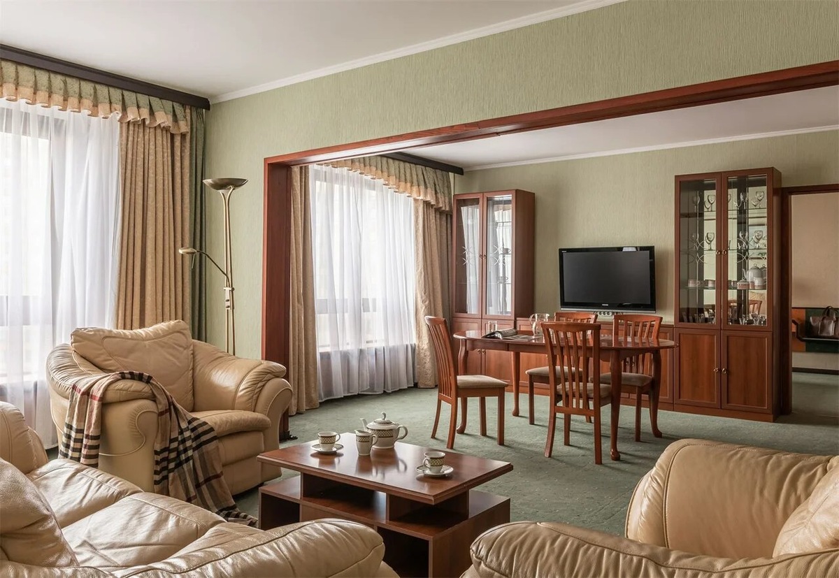 В некоторых номерах и общественных пространствах сохранились советские интерьеры. Фото: Яндекс Путешествия