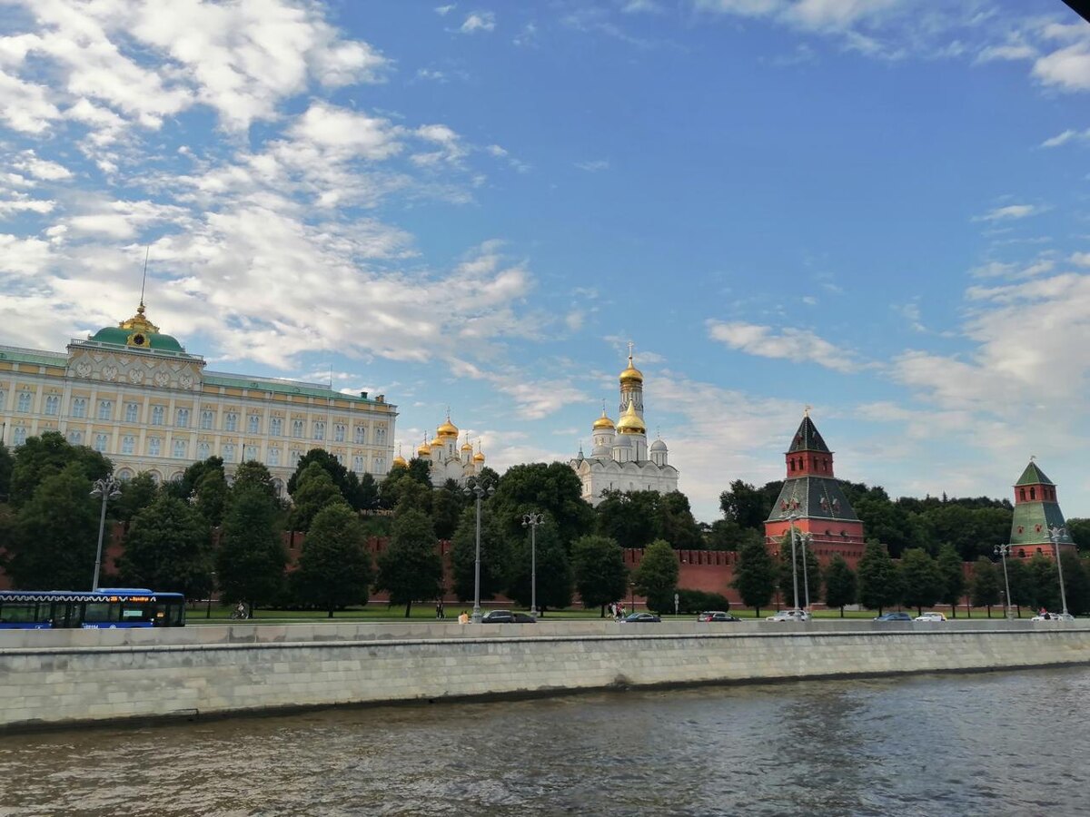 Купить квартиру в Москве