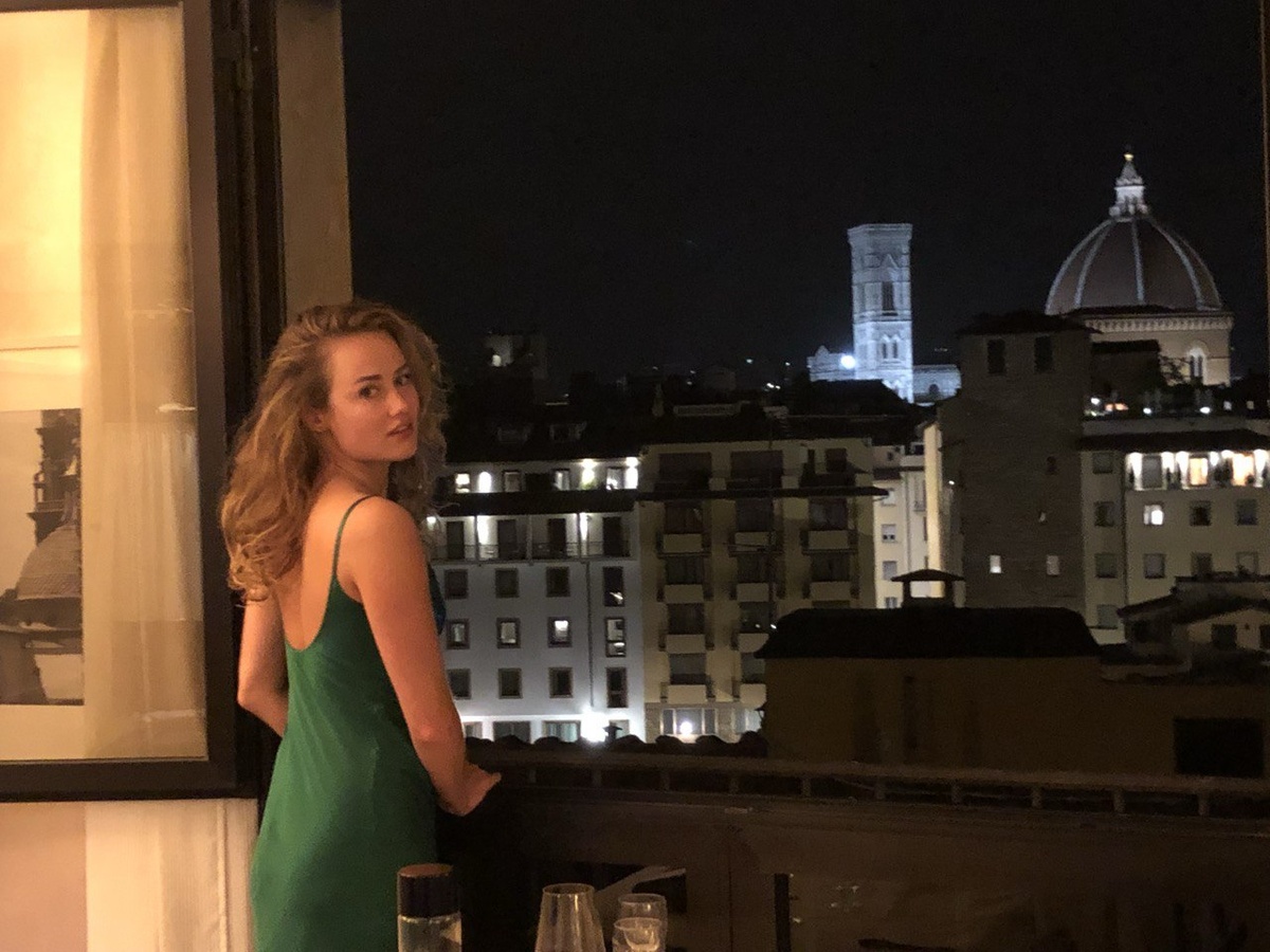 На фото: ведущая прогноза погоды на канале "ТВЦ" Анастасия Ларионова