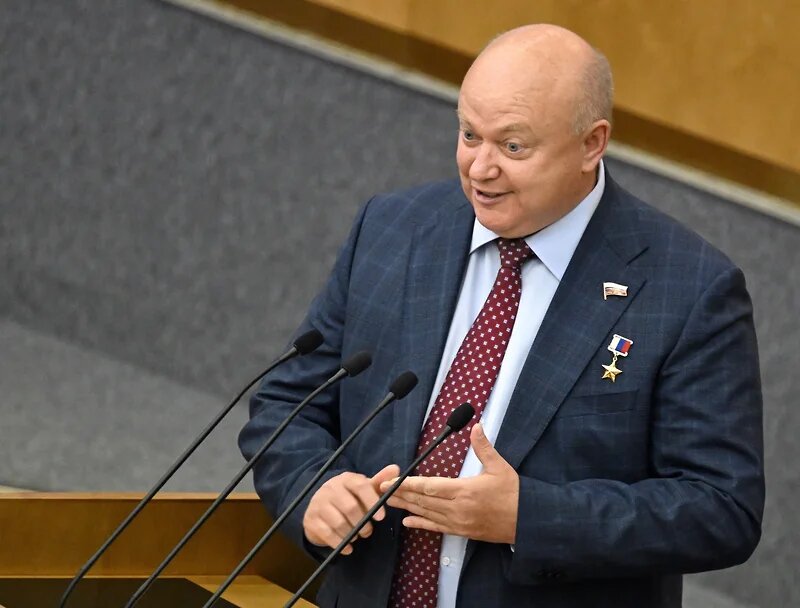 Депутат Красов