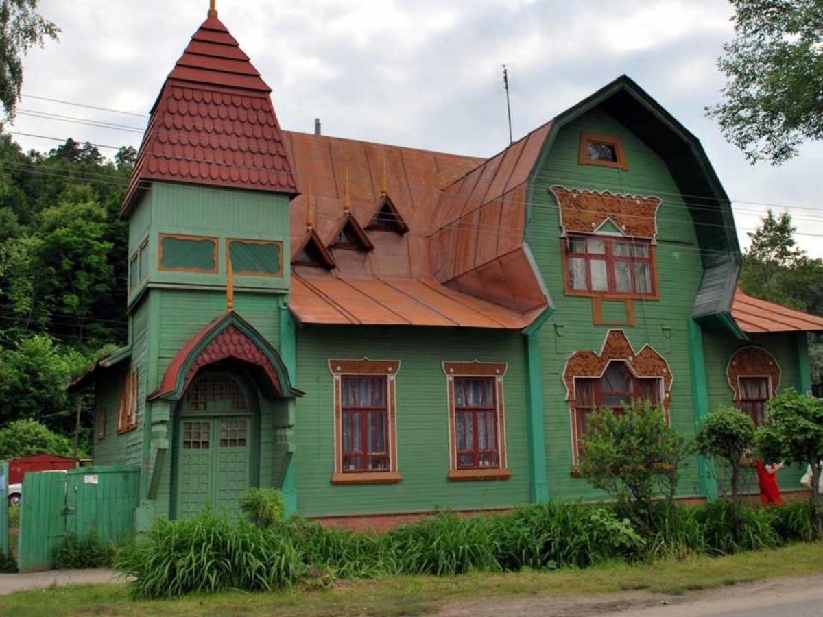 Дом Ф. К. Пришлецова. Дом с русалками