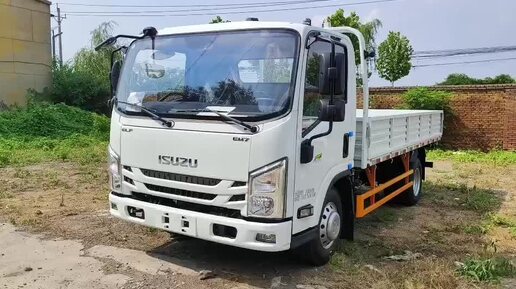 Isuzu Elf EM7