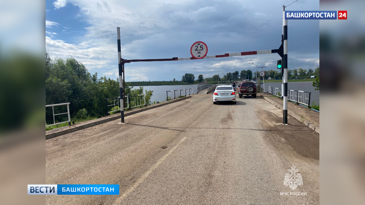    В Башкирии на понтонном мосту в Бирске ввели запрет на проезд грузовиков
