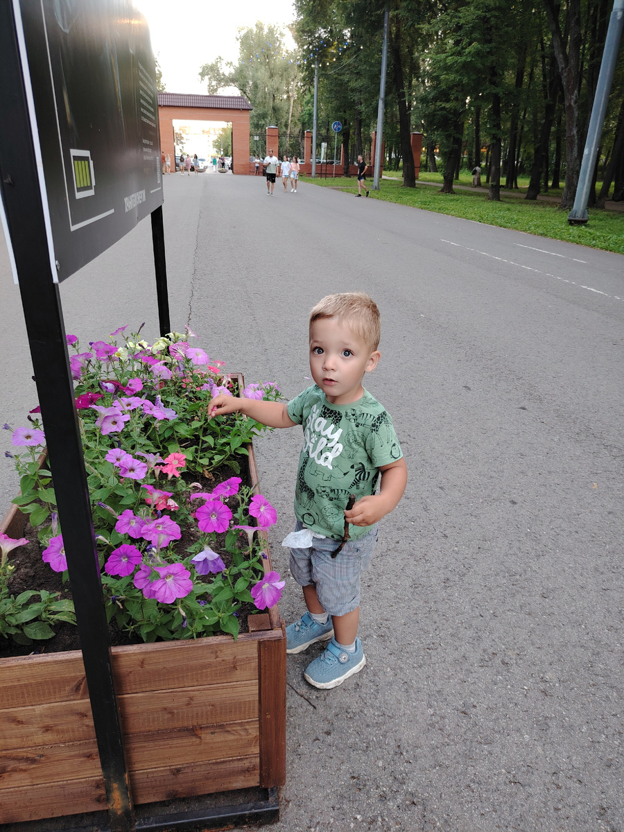 Фото автора - у Кольки здесь такие внимательные глаза