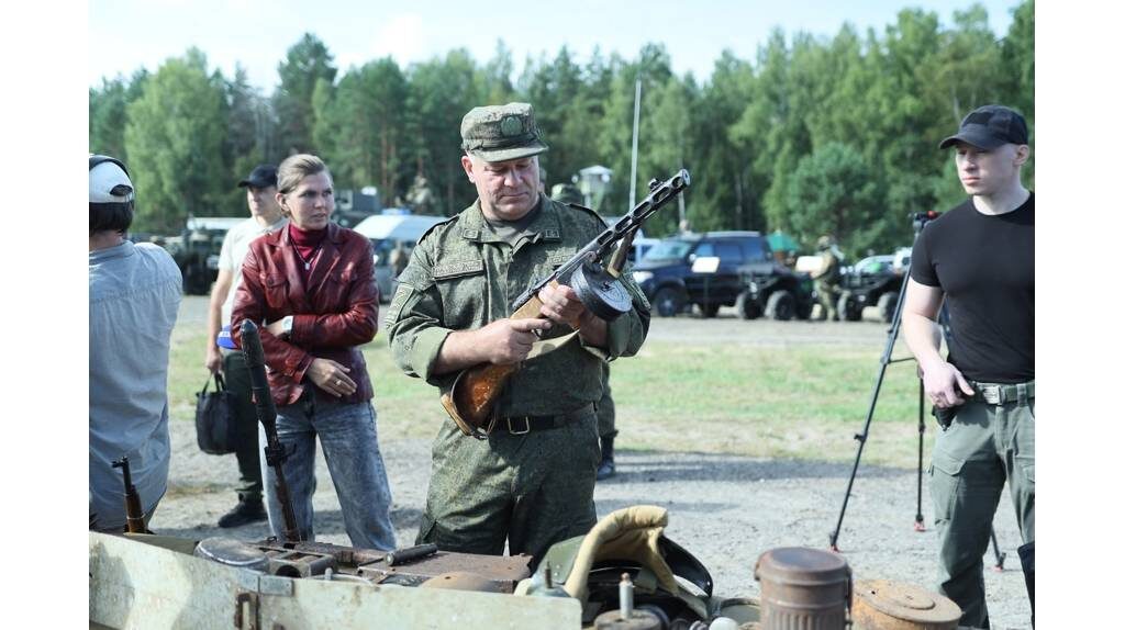 Листайте вправо, чтобы увидеть больше изображений