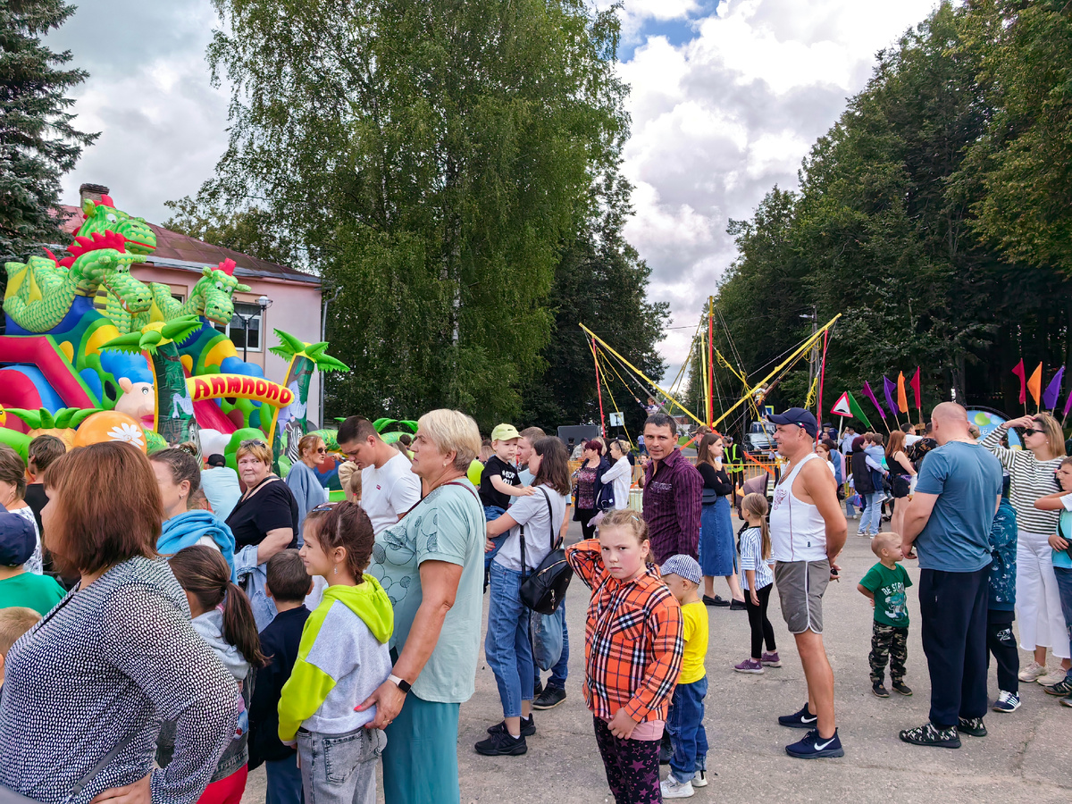 Демянск, центр 